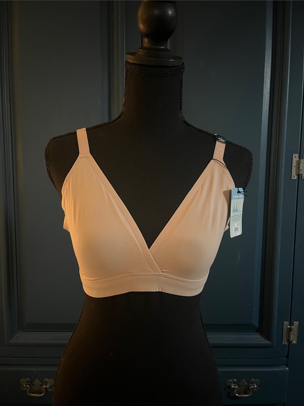 Tommy John Air Triangle Beige Wireless V-Neck Bralette